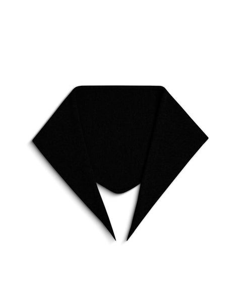 Imagen del pañuelo de cachemir tejido sobre fondo blanco