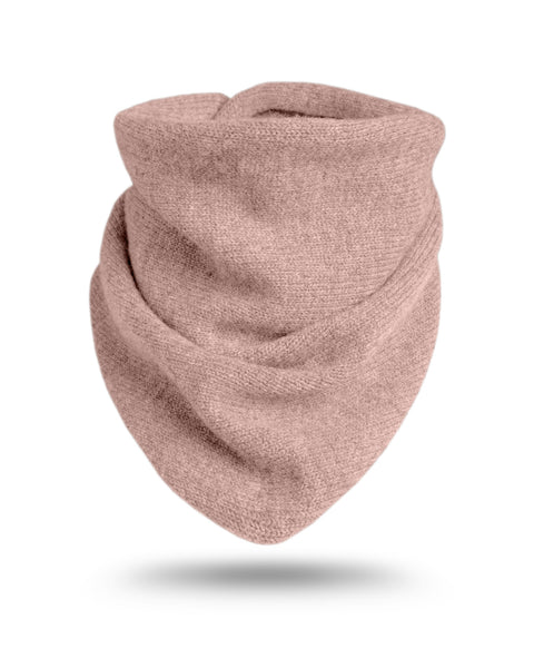 Imagen del pañuelo de cachemir tejido sobre fondo blanco