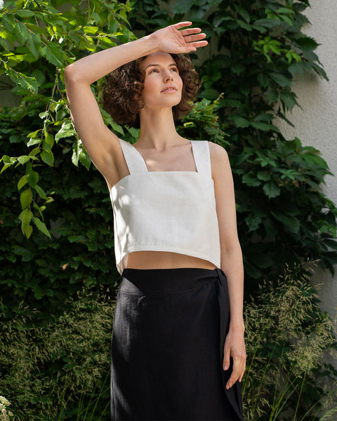 Top corto de lino con peto y botones en la espalda Blanco puro