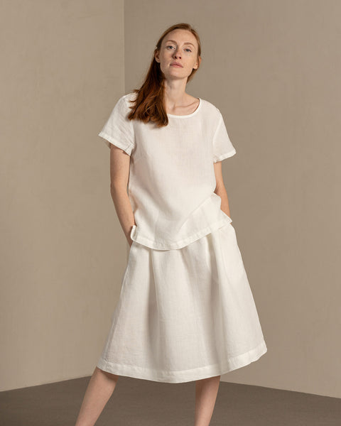 Conjunto a juego de lino de 2 piezas: blusa Emma y falda Sophia en color blanco puro