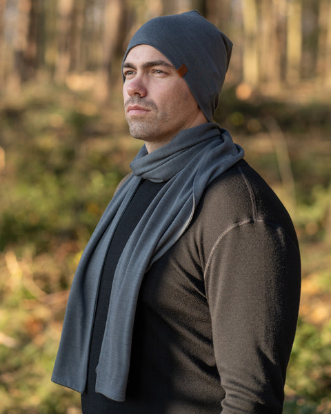 Bufanda de merino para hombre Menique en color gris perfecto