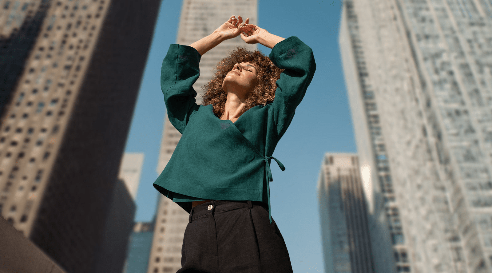 Vacation Outfits: Exploration - MENIQUE