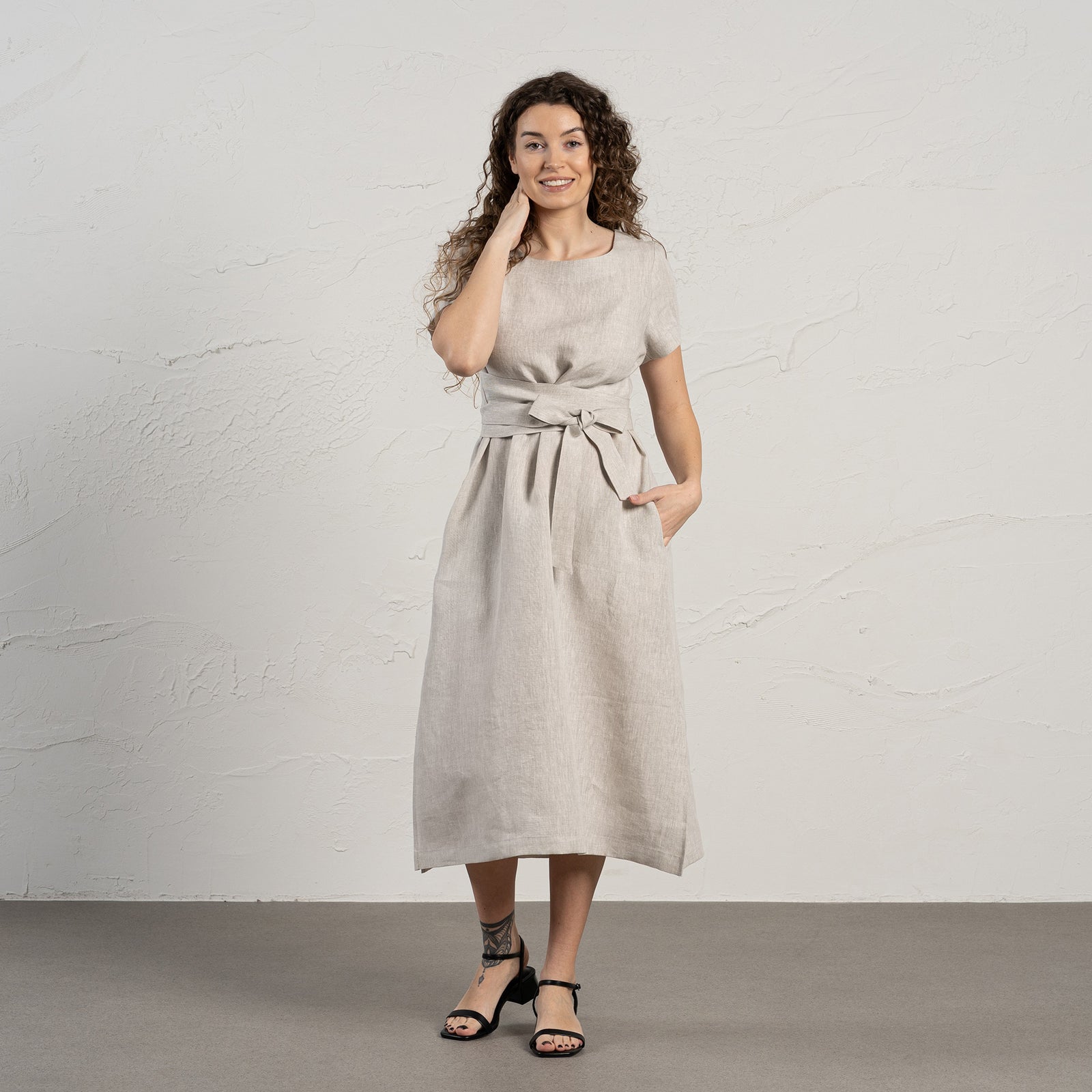 Vestido corto cruzado Obi Milly verde piedra