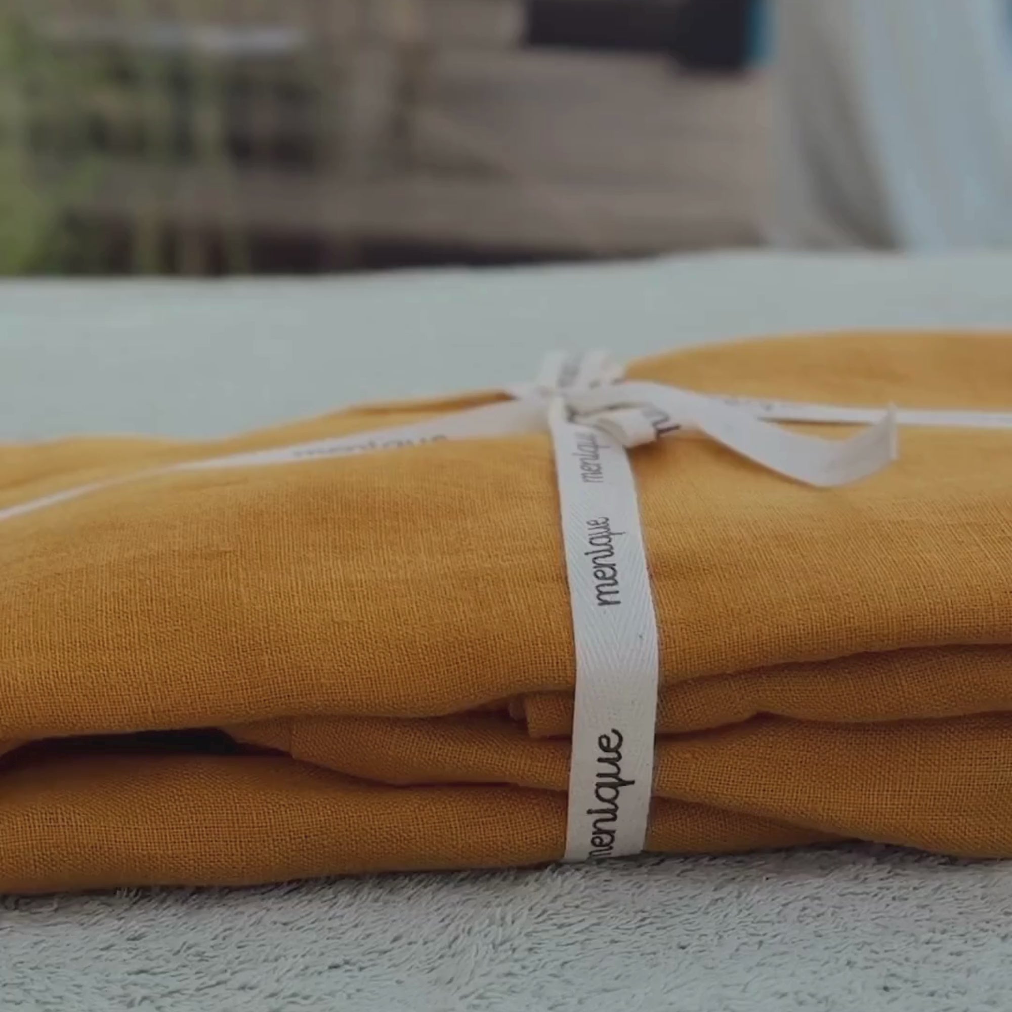 Vestido cruzado sin mangas Obi Hailey