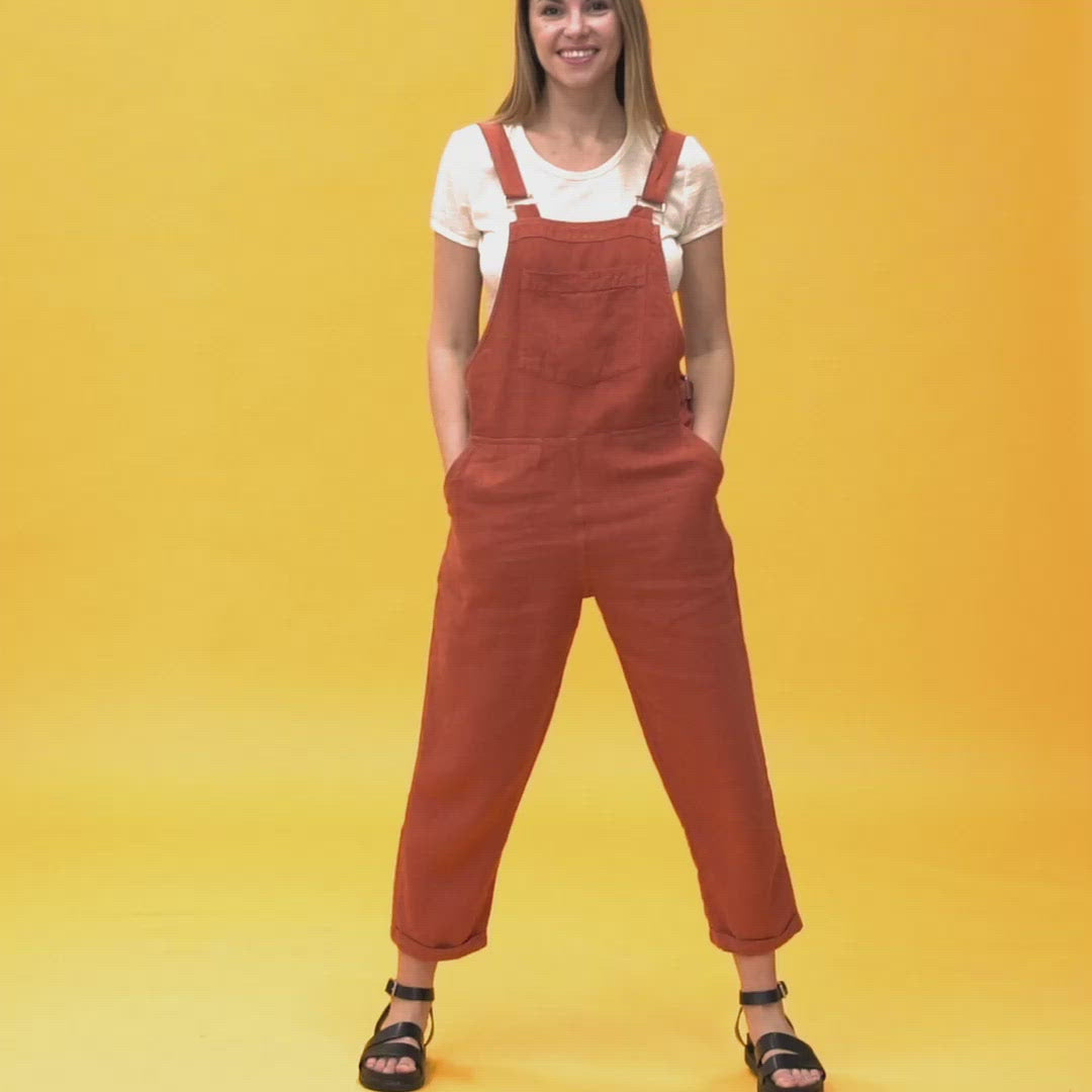 Mono peto de lino Nicci color canela rojo